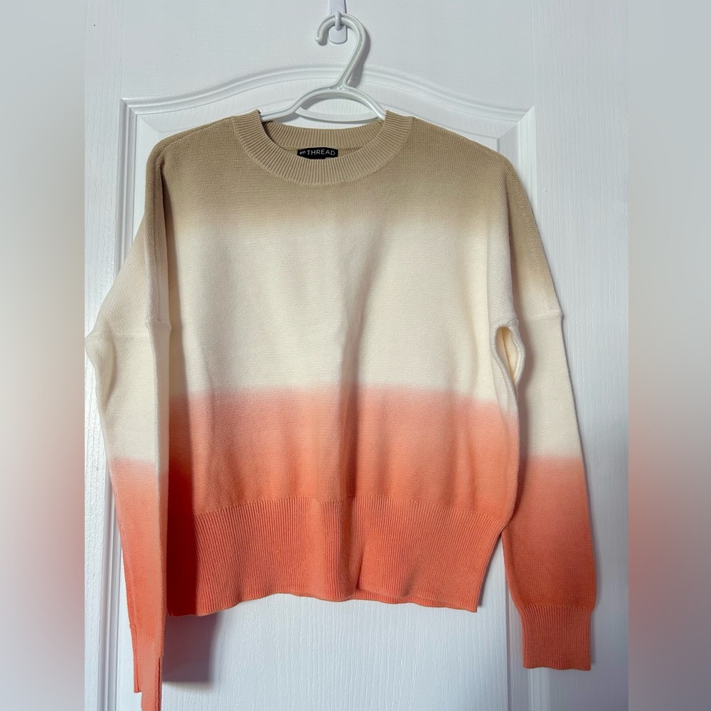 Thread Chicwish Women's Ombre Sweater - Cream and Orange Size S